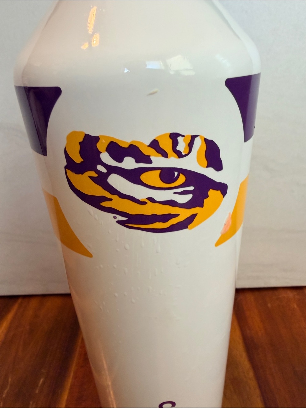 Corkcicle White LSU Tigers 16oz. Canteen Tiger Eye NEW - Picture 4 of 9